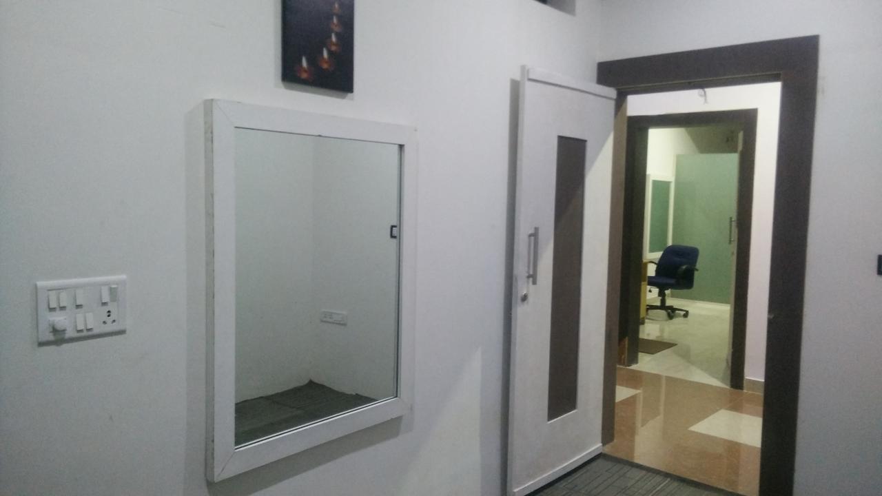 Airport Residency Bangalore Devanahalli Стая снимка